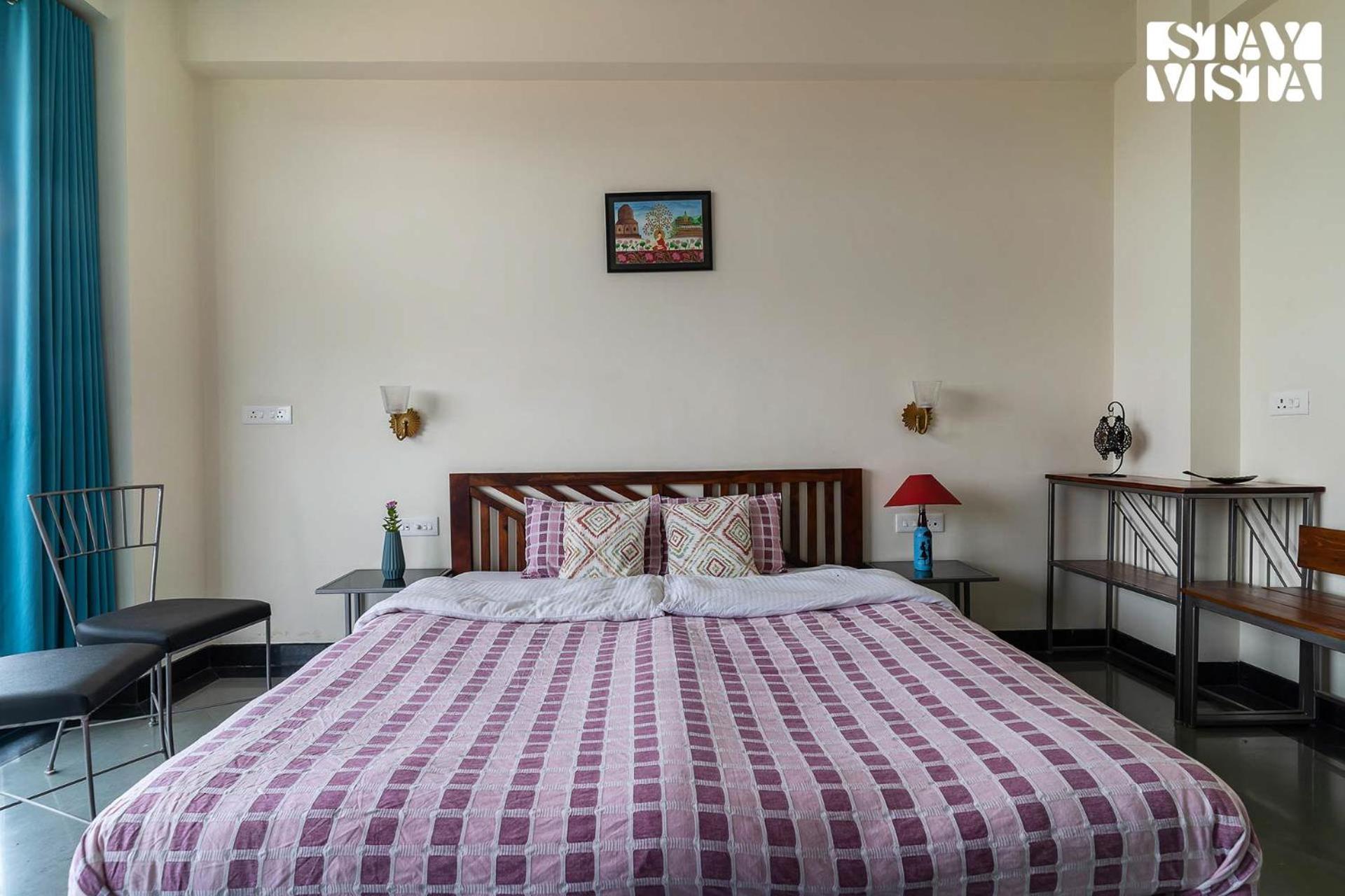 Serenity By The Ganges With Alfresco Dining At By Stayvista Villa Varanasi