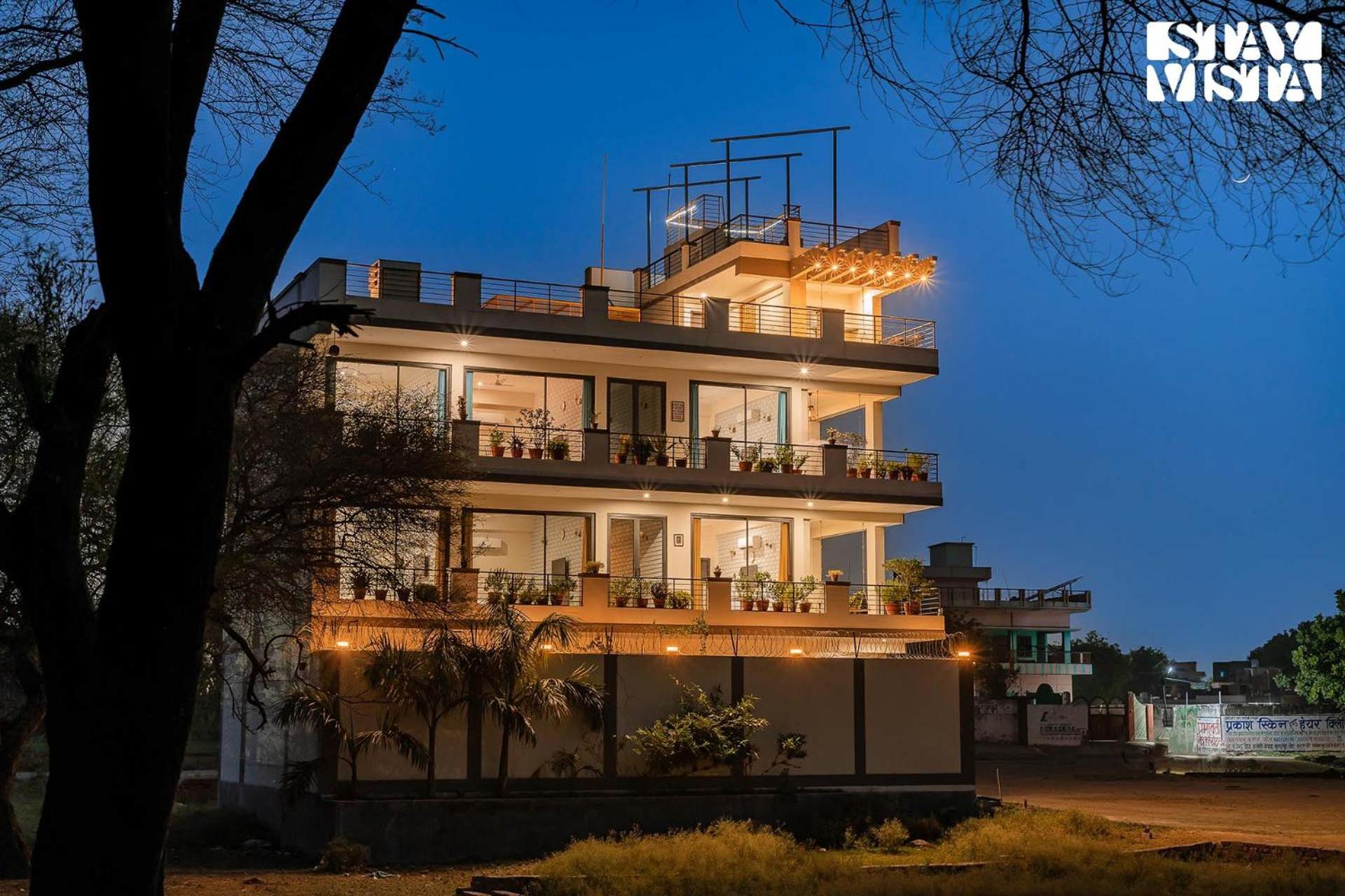 Serenity By The Ganges With Alfresco Dining At By Stayvista Varanasi