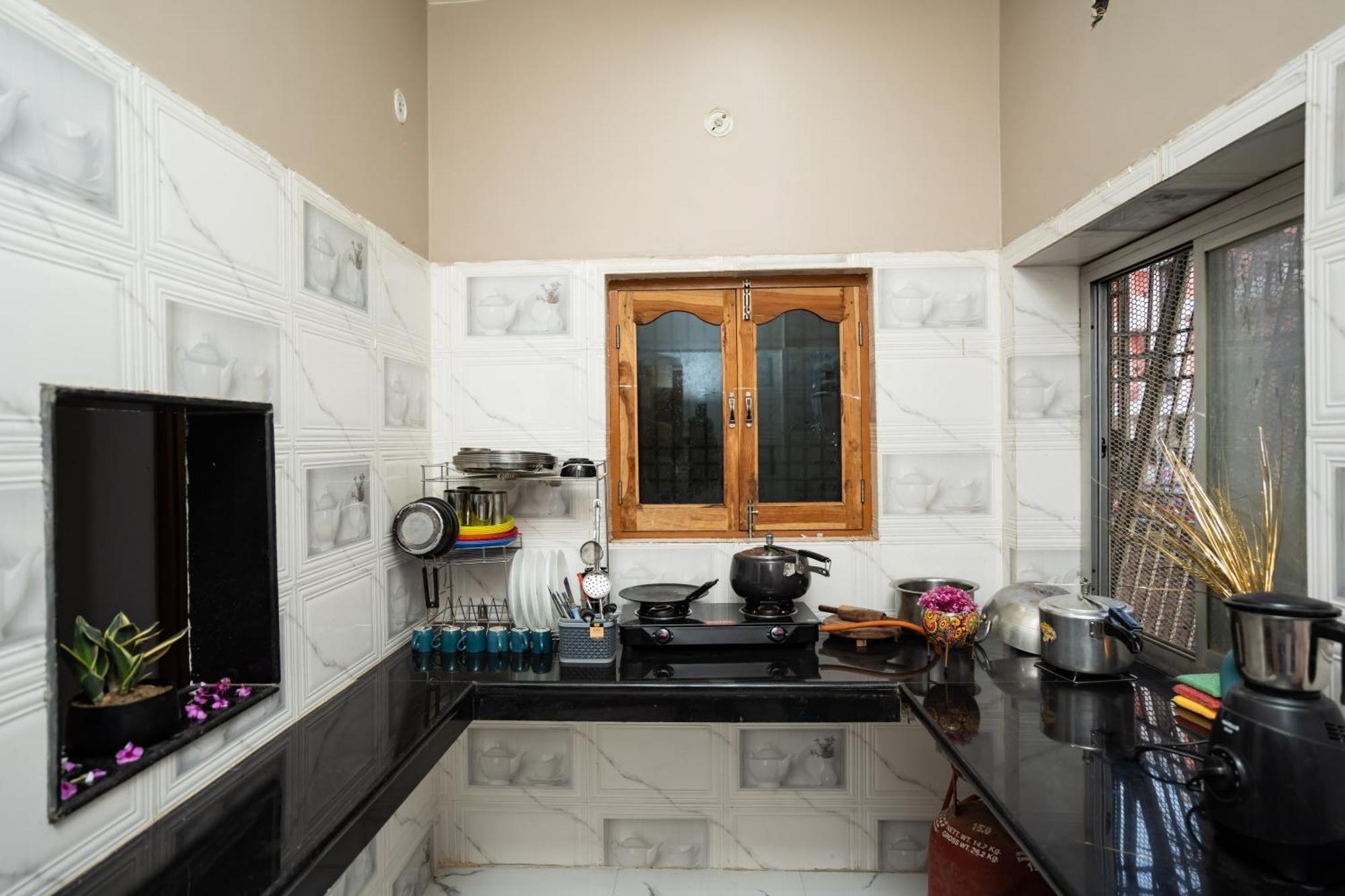 Holiday home 4bhk Shruti Varanasi