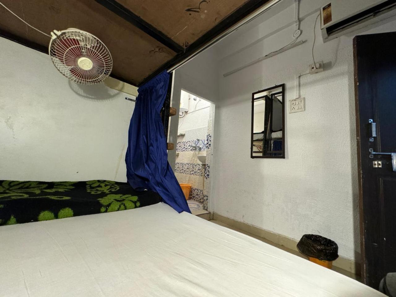Madsquad Dorms & Hostel Varanasi