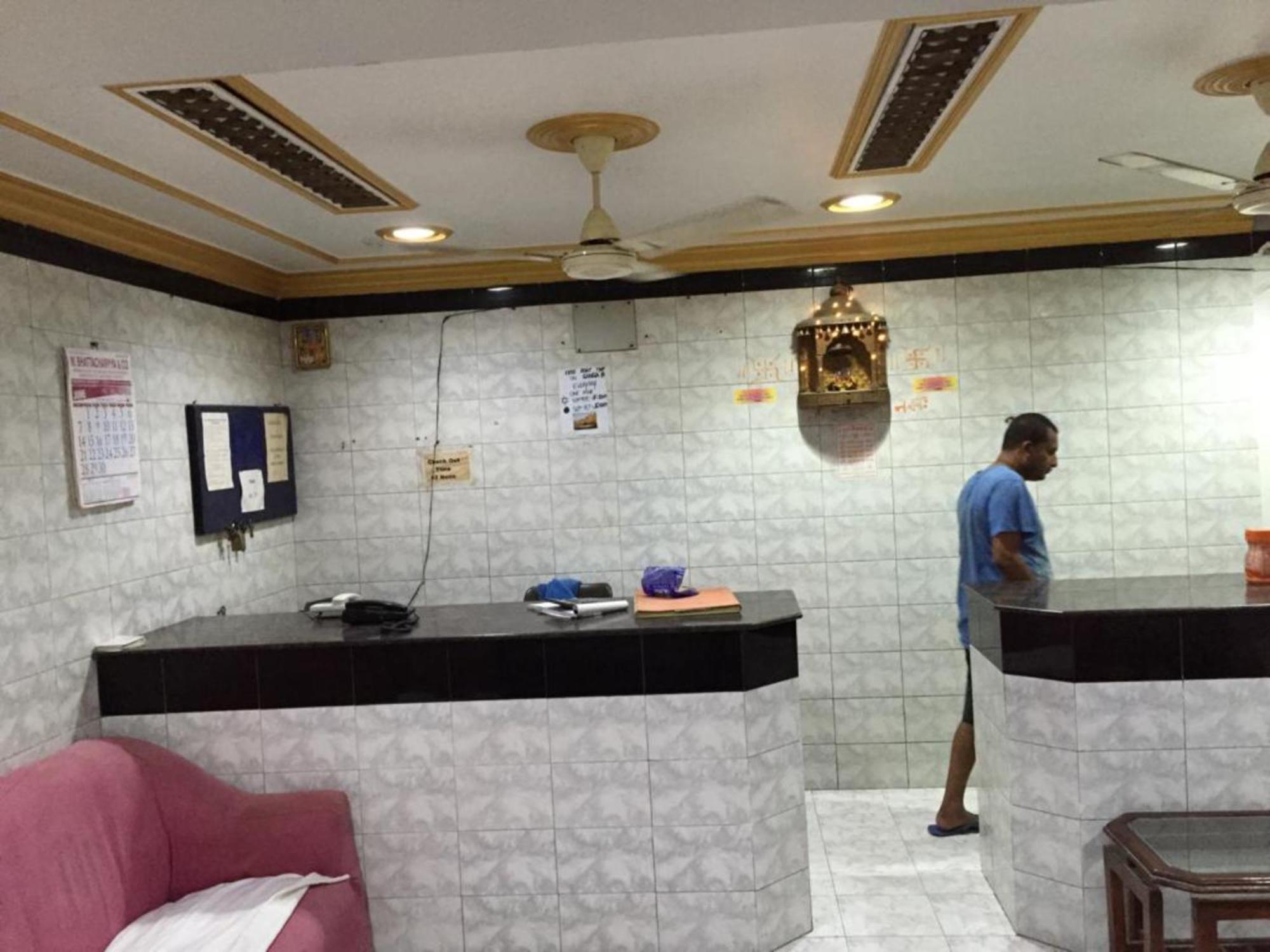 Guest house Grg Shanti Near Manikarnika Ghat