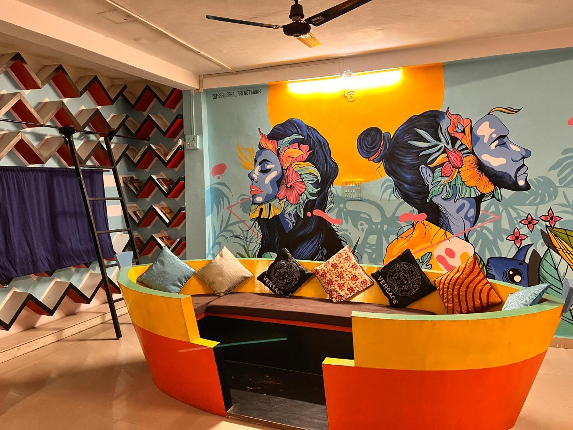 Madsquad Dorms & * Varanasi