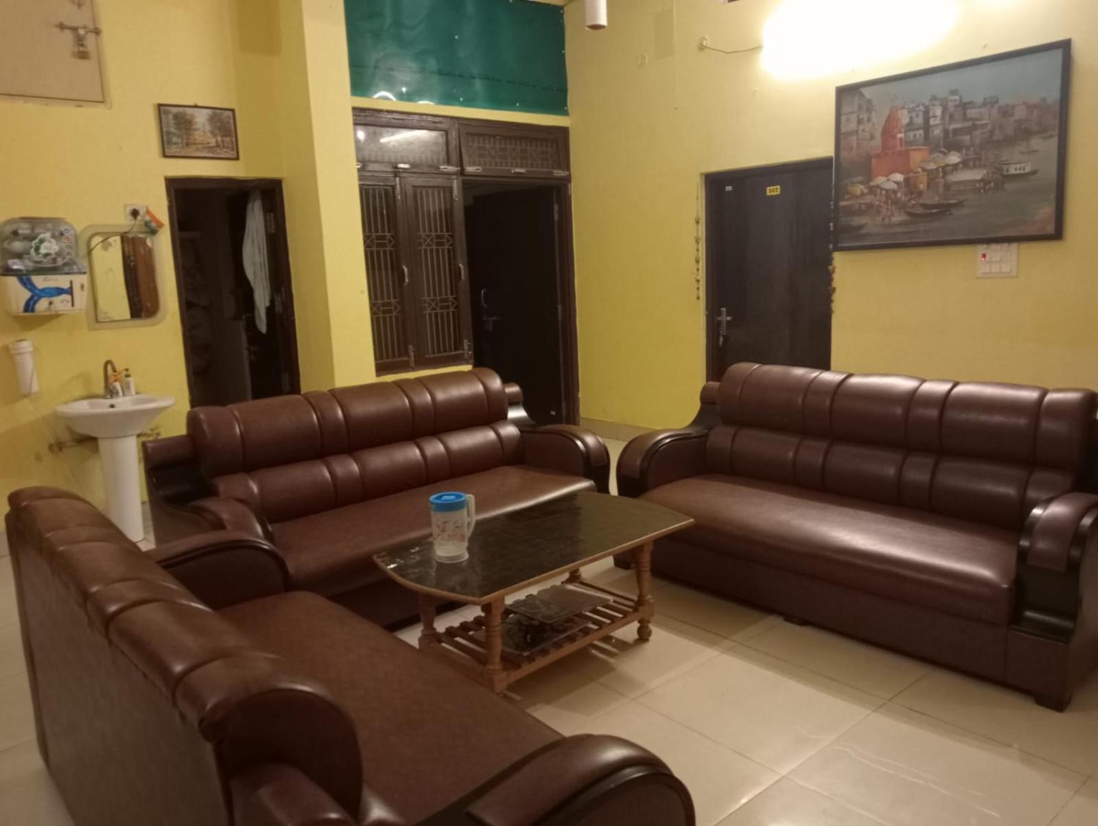 Bed & Breakfast The Gangotri Varanasi
