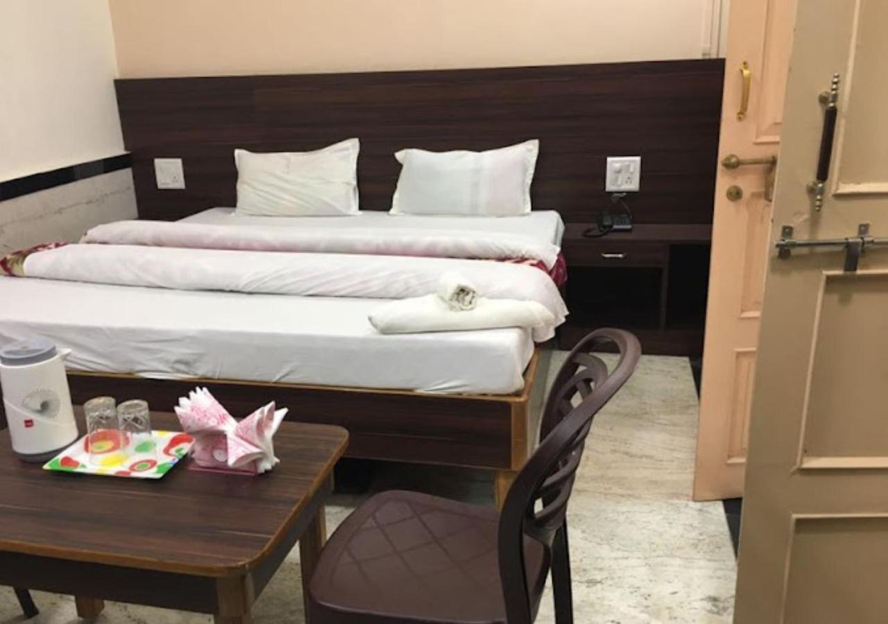 Liberty Guest house Varanasi