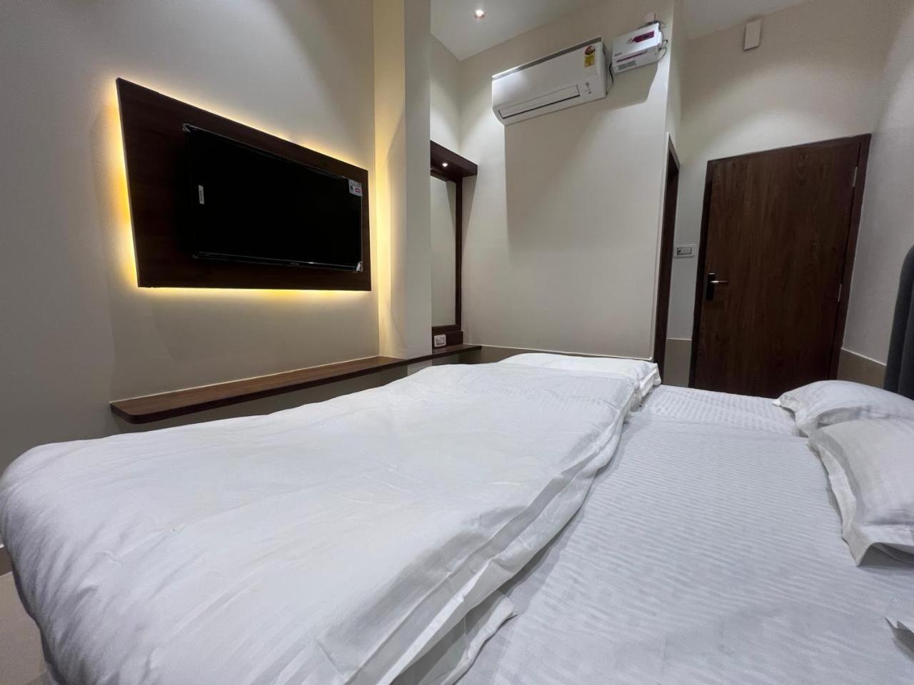 Guest house Mahant Ji Residency Varanasi