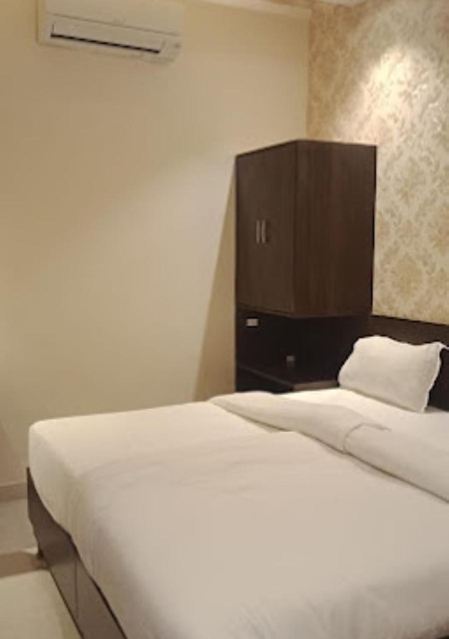 Park Plaza Hotel Varanasi