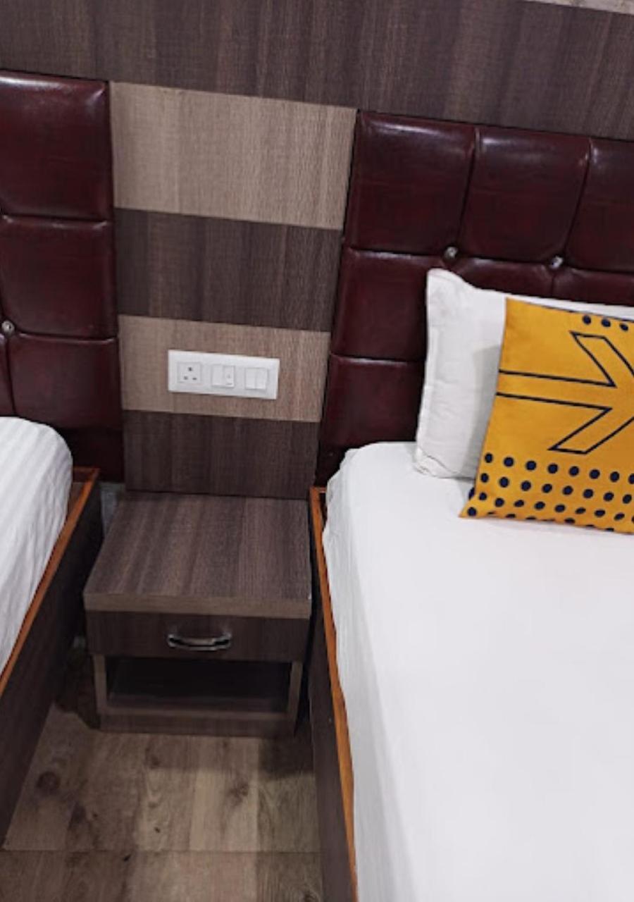 Hotel Venkatesh *