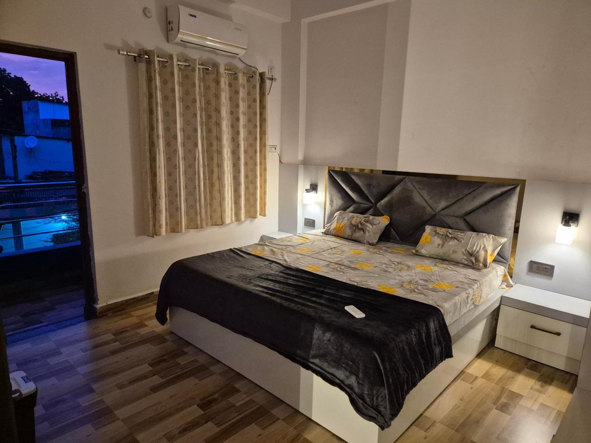 Zucross Apartment *