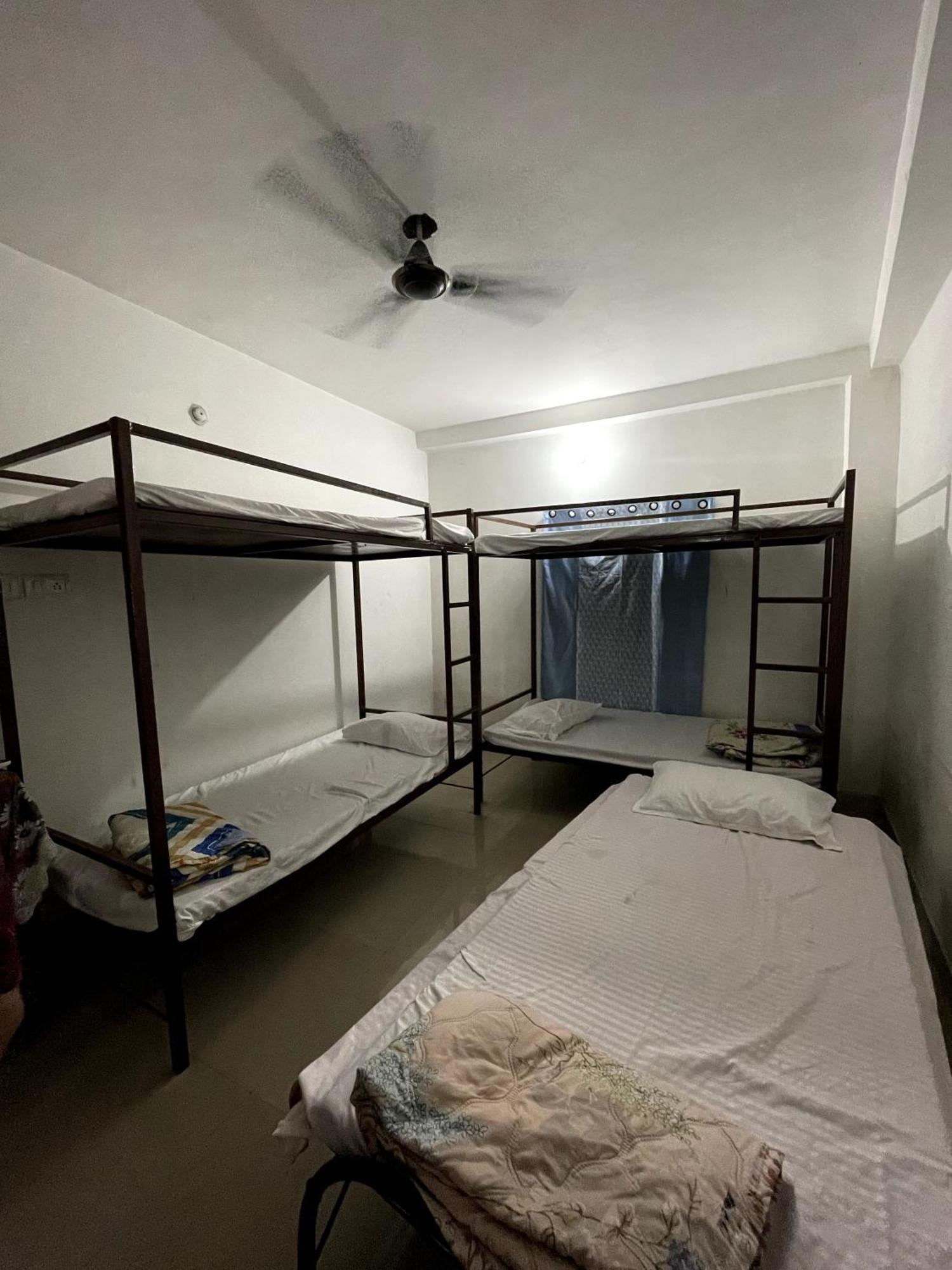 Homestay Ik *