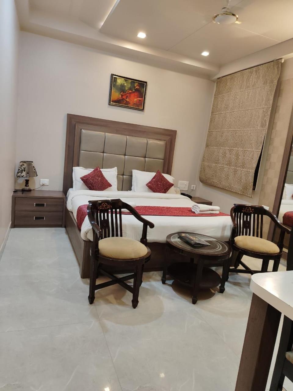 Ozas Grand Hotel