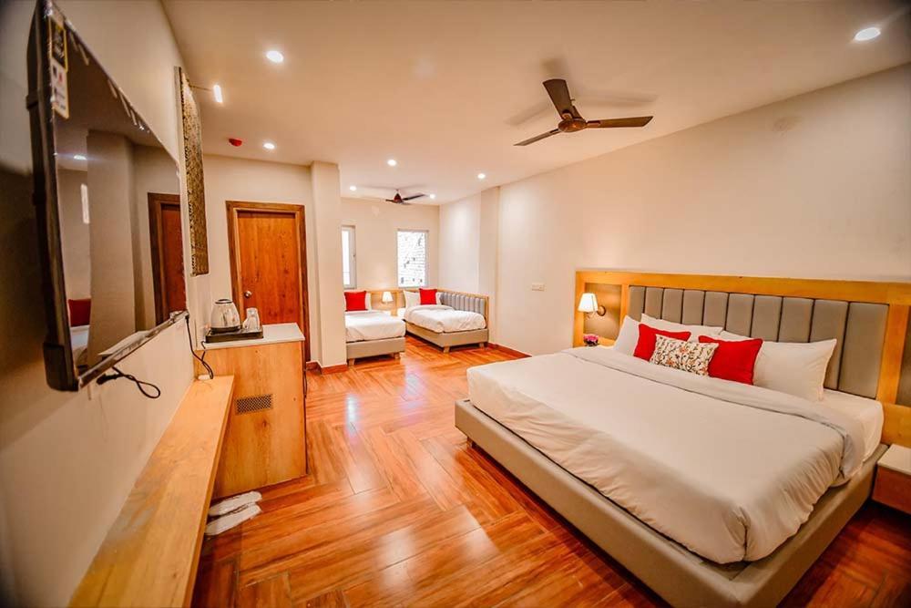 Aviral Ganga A Unit Of Amritaam Wellness Hotel 4*