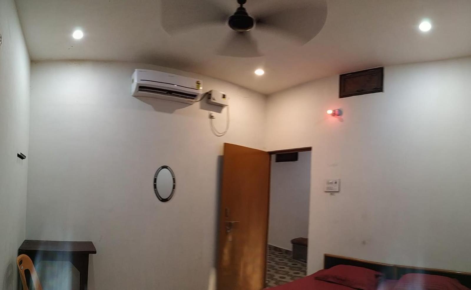 Shree Om Palace * Varanasi