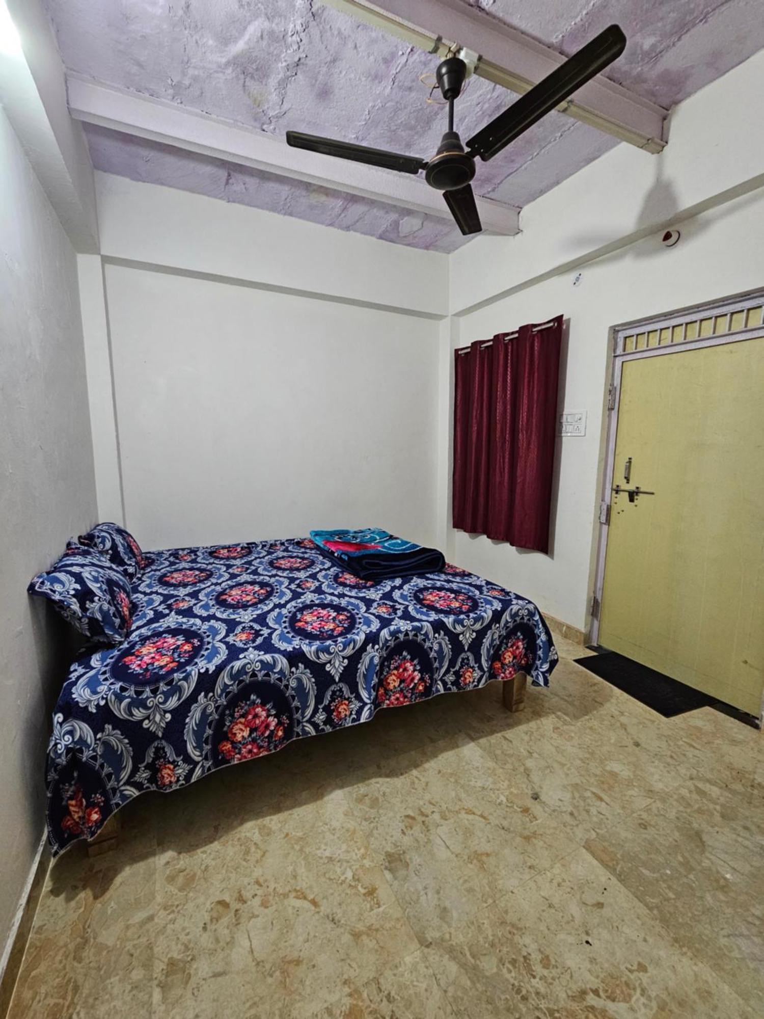 Guest house Shri Kashika Varanasi