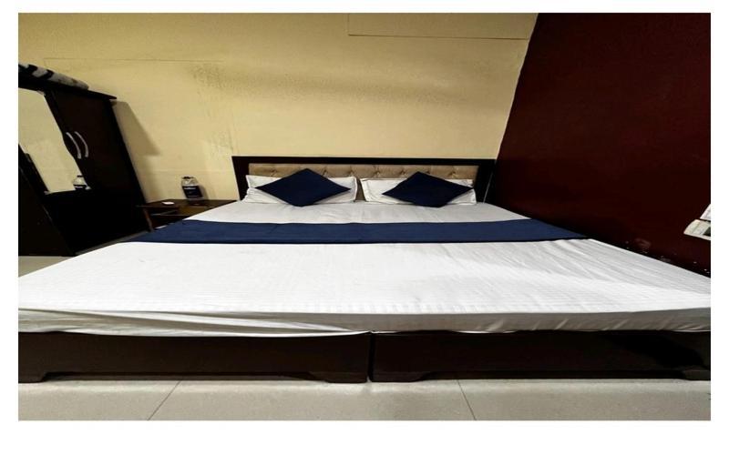 Hotel Dev Residency Pg Varanasi