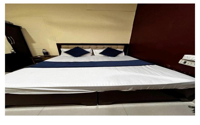 Dev Residency Pg * Varanasi