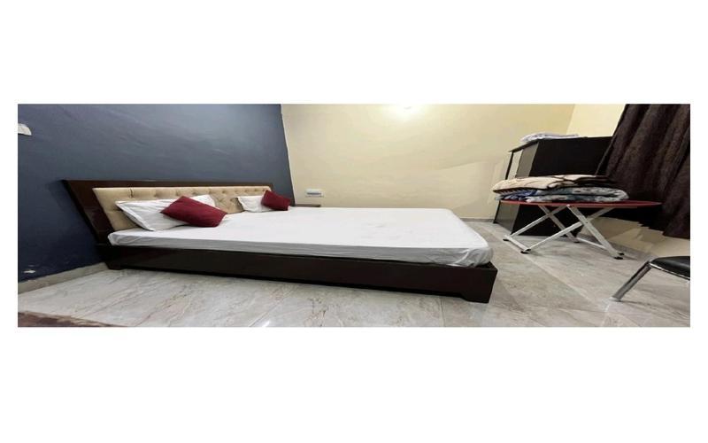 Dev Residency Pg * Varanasi
