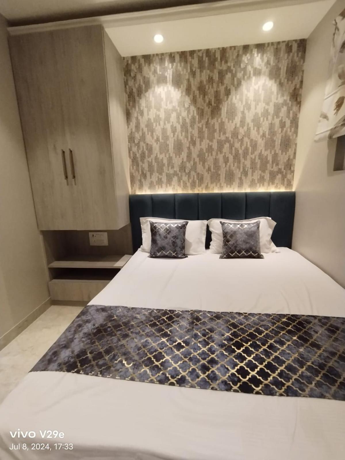 Hotel H Varanasi