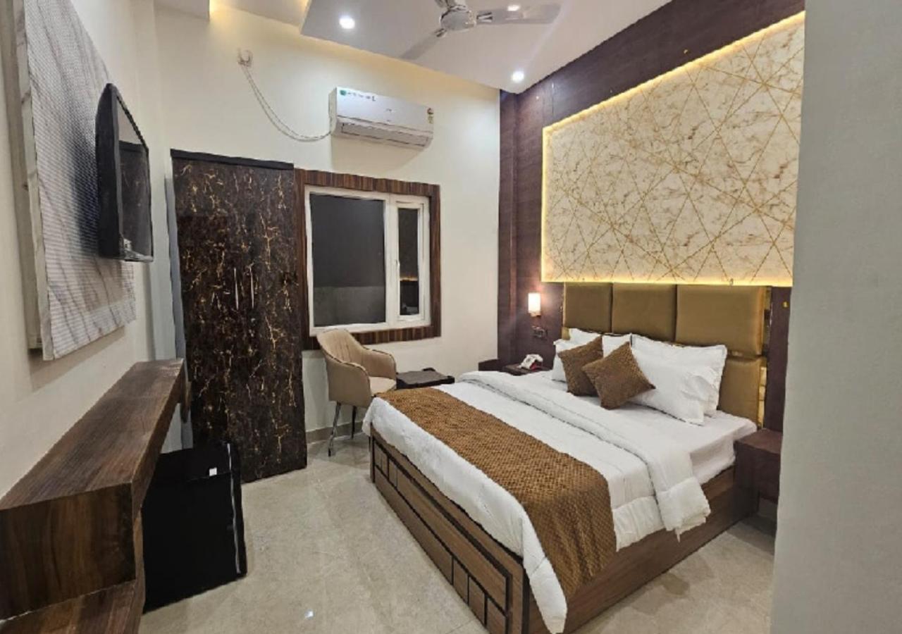 Hotel Triveni International