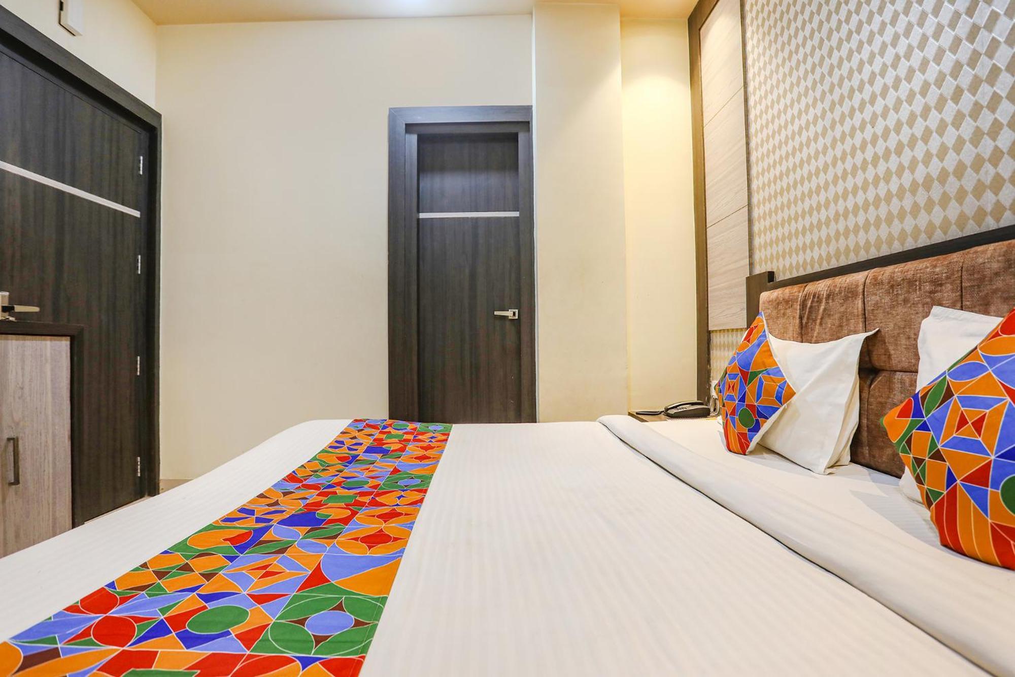 Fabhotel Ksg Residency Varanasi