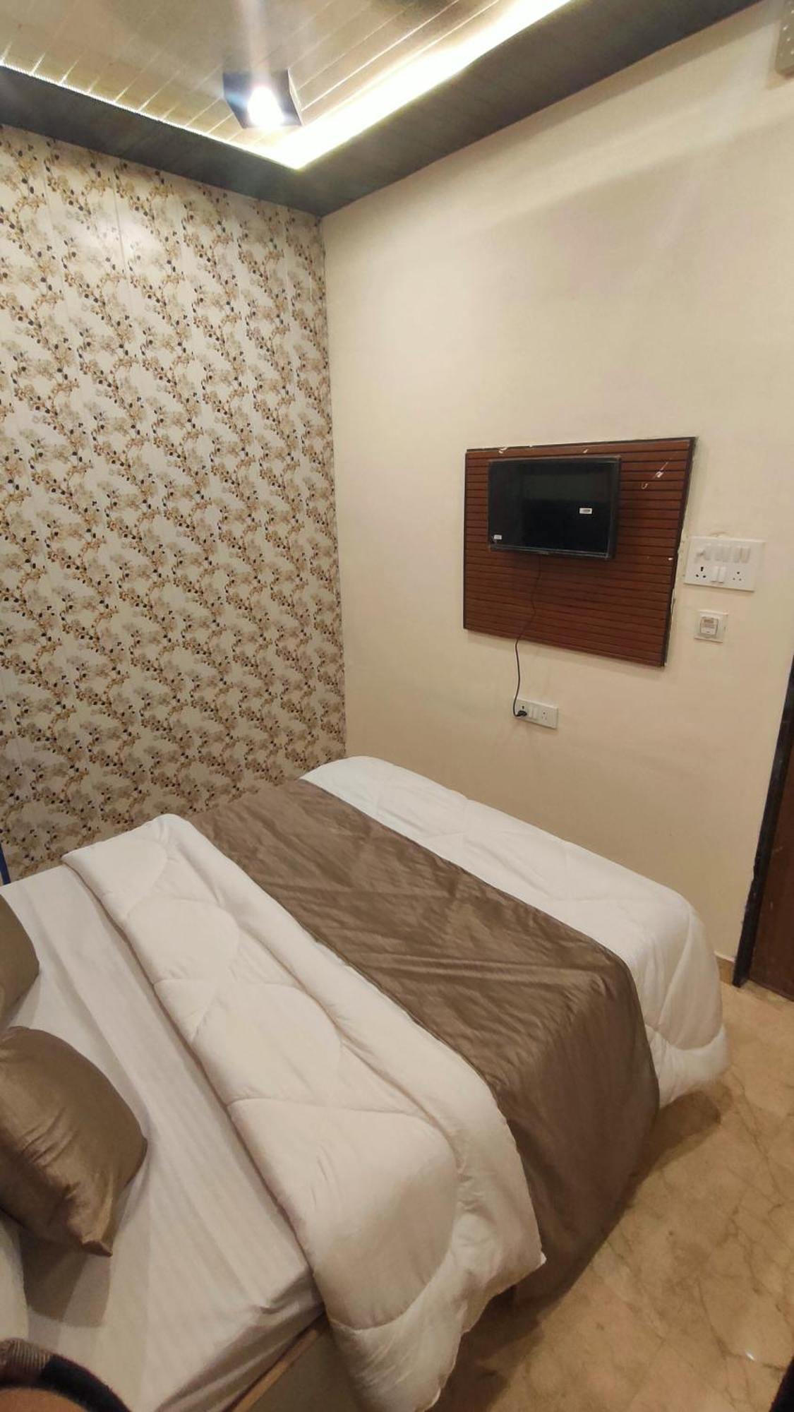Guest house Sk Residency