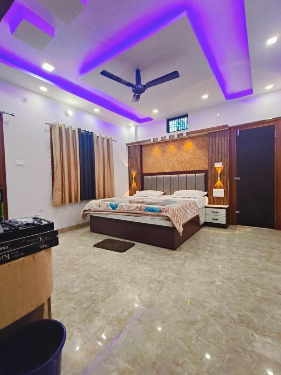 Raj Hotel Varanasi