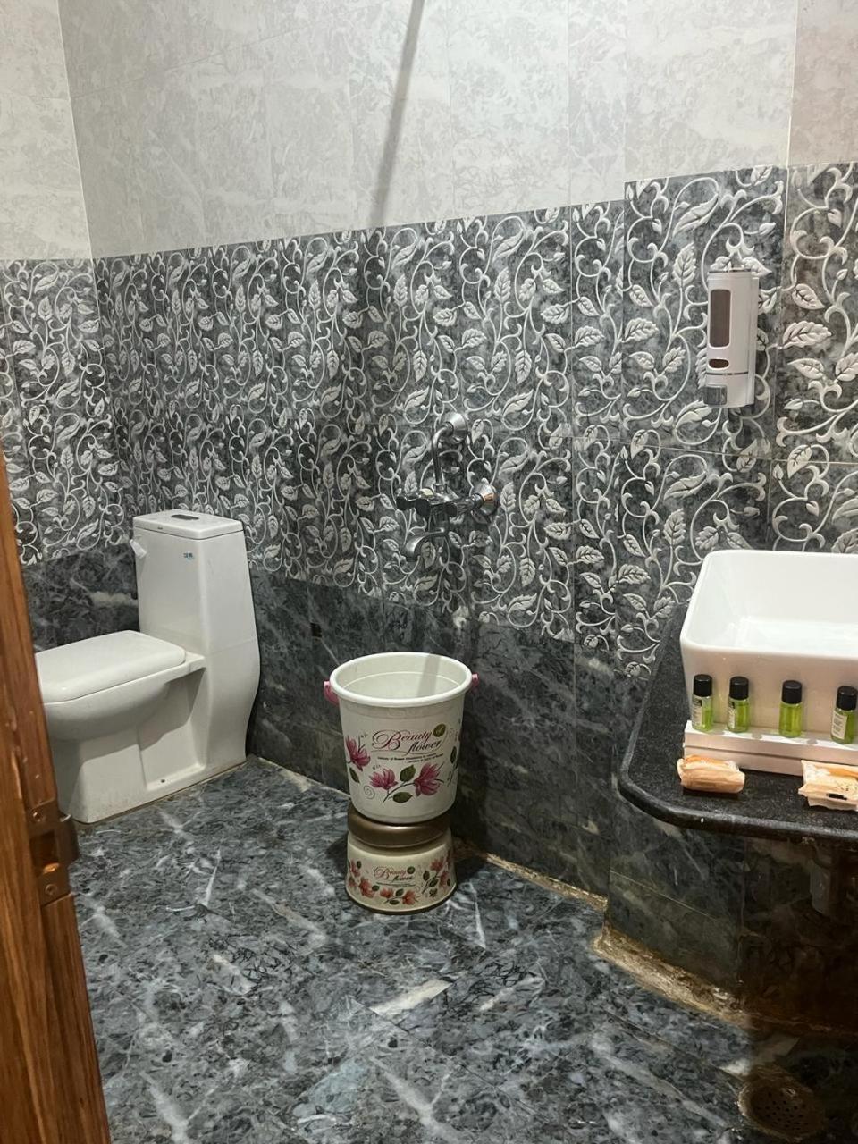 Hotel Kashi Varanasi