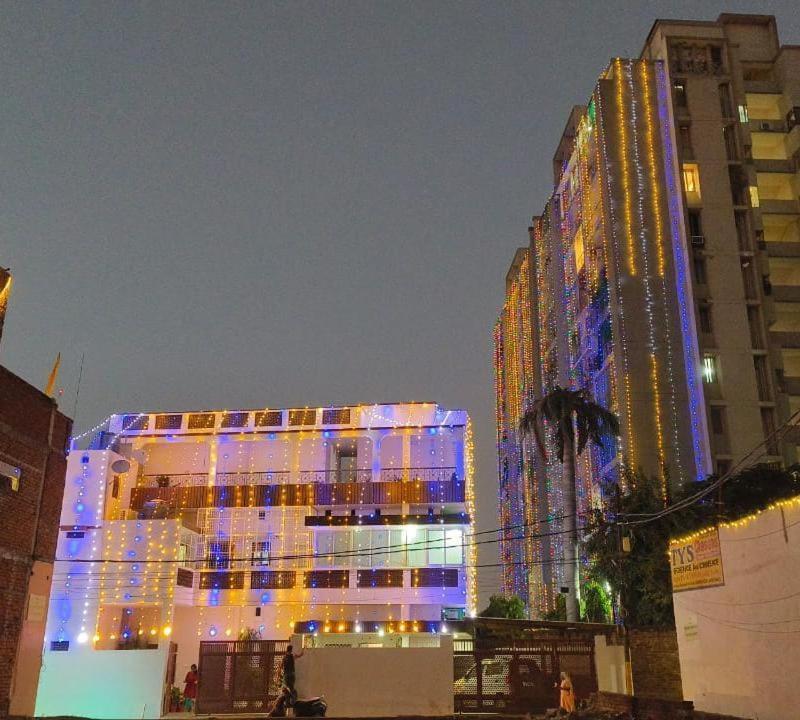 Banaras *