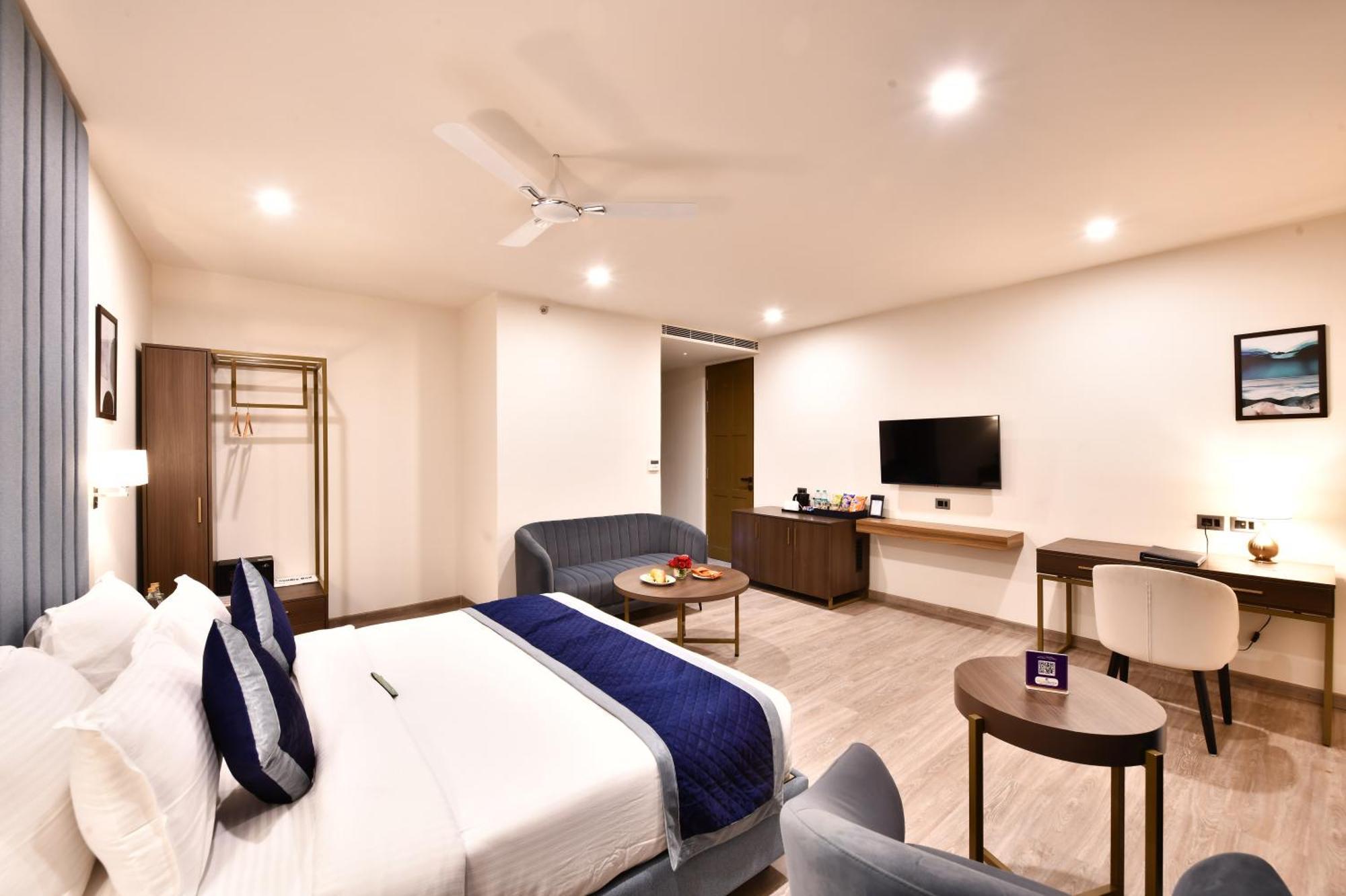 Click Collection Grand Gateway 4*