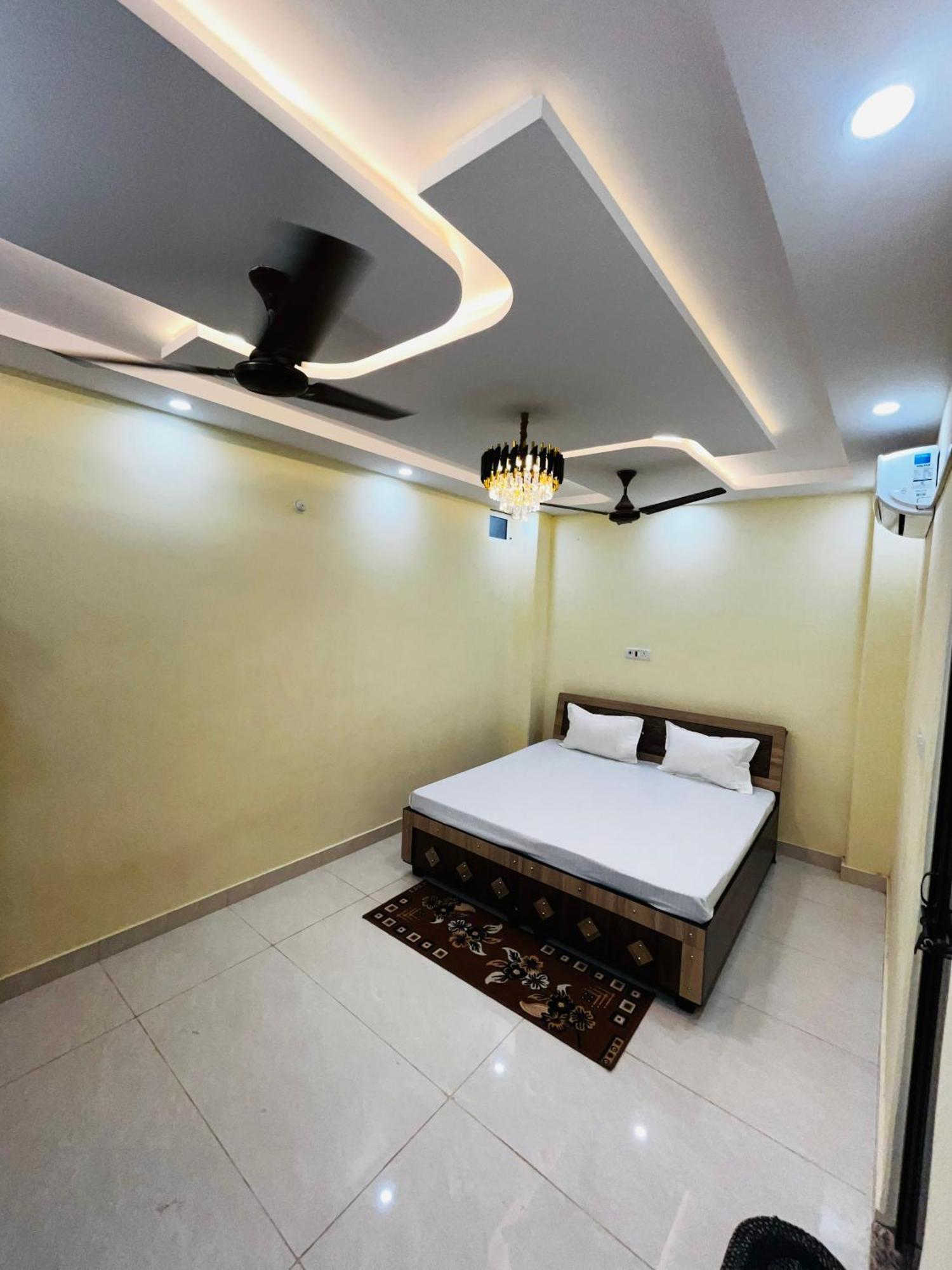New Kashi Residency
