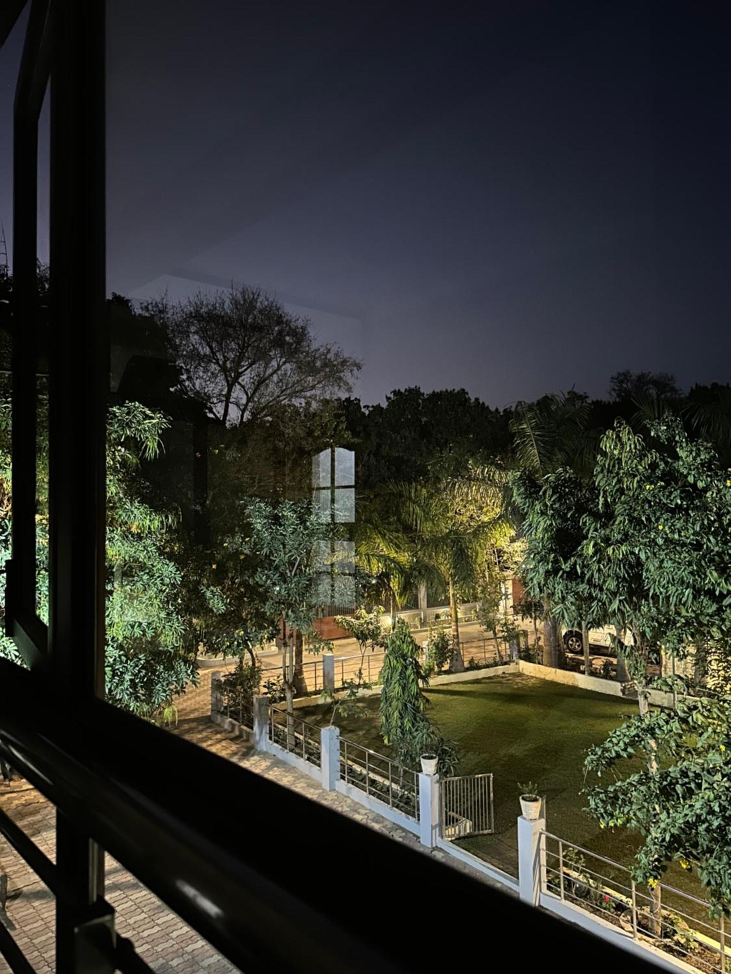 Kaashi Flora - Wise Homestay Varanasi