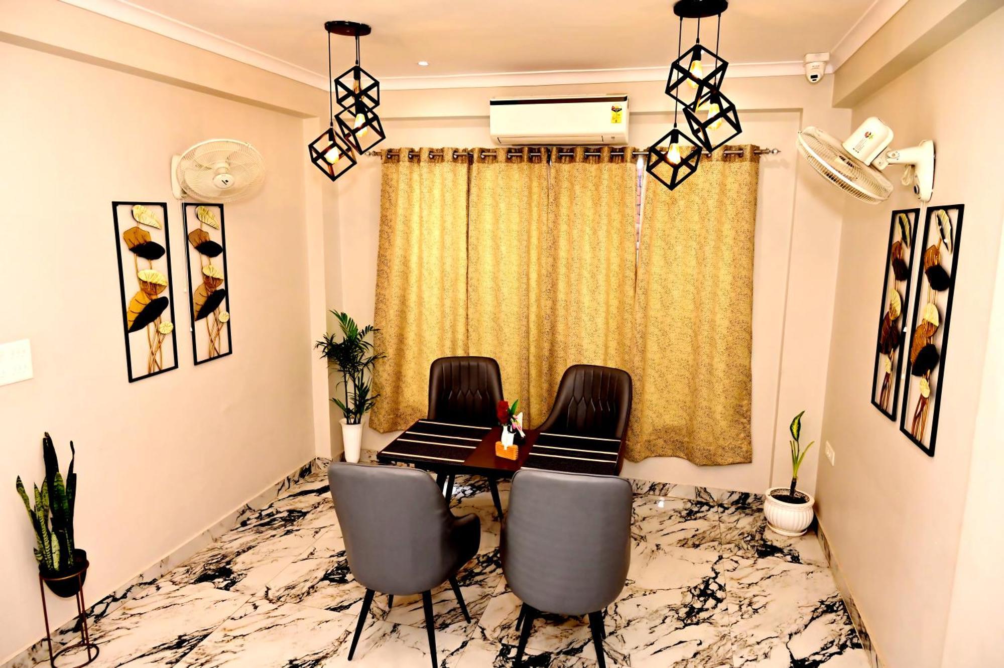 Kaashvi Hotel Varanasi