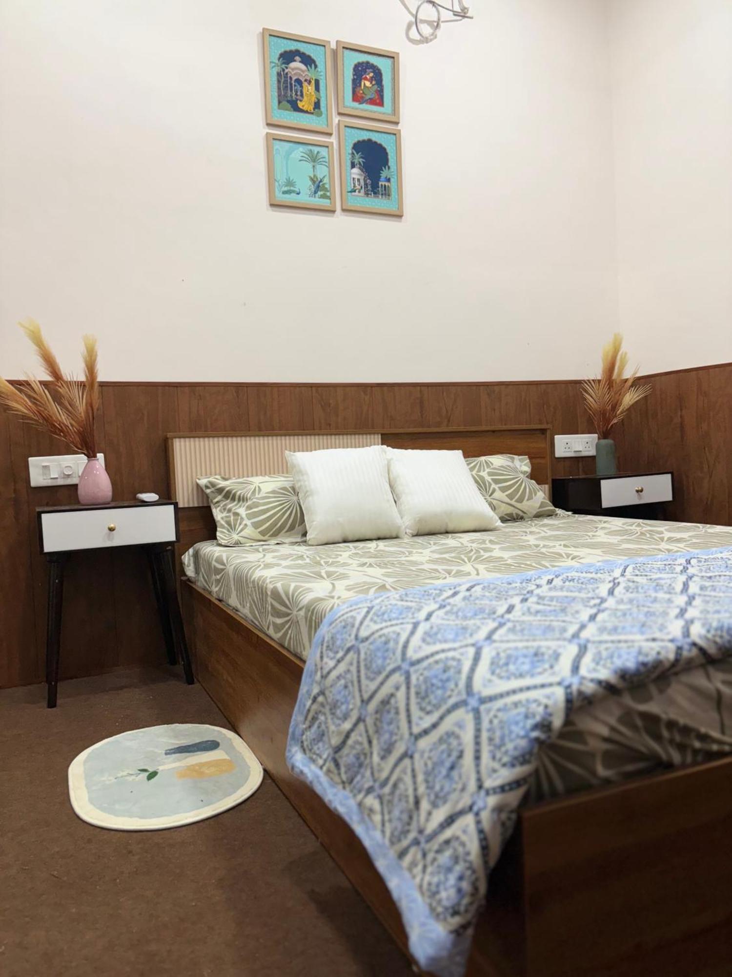 Cozy 2 Bedrooms Near Banaras Railway Station By Terracotta Trails Homestay