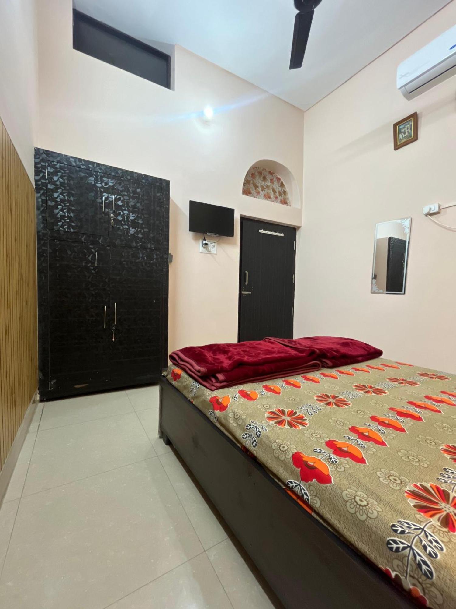 Anjani Home - 3Bhk Groundfloor Appartment - Family Stay Apartment