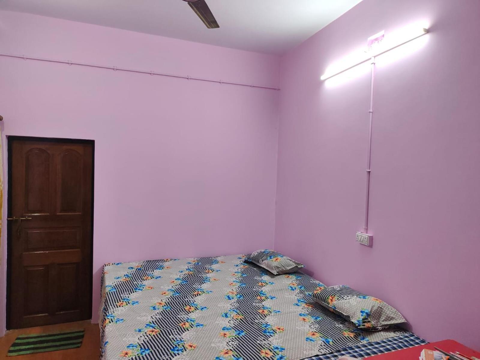 Smriti * Varanasi