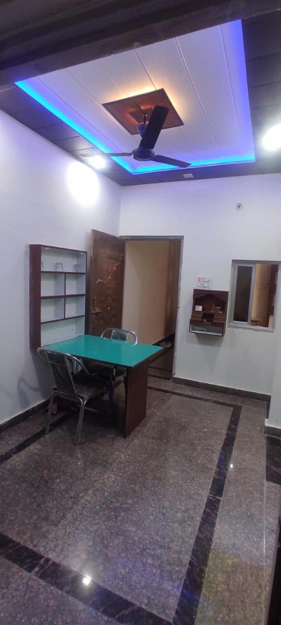 Varanasi Homestay * Varanasi
