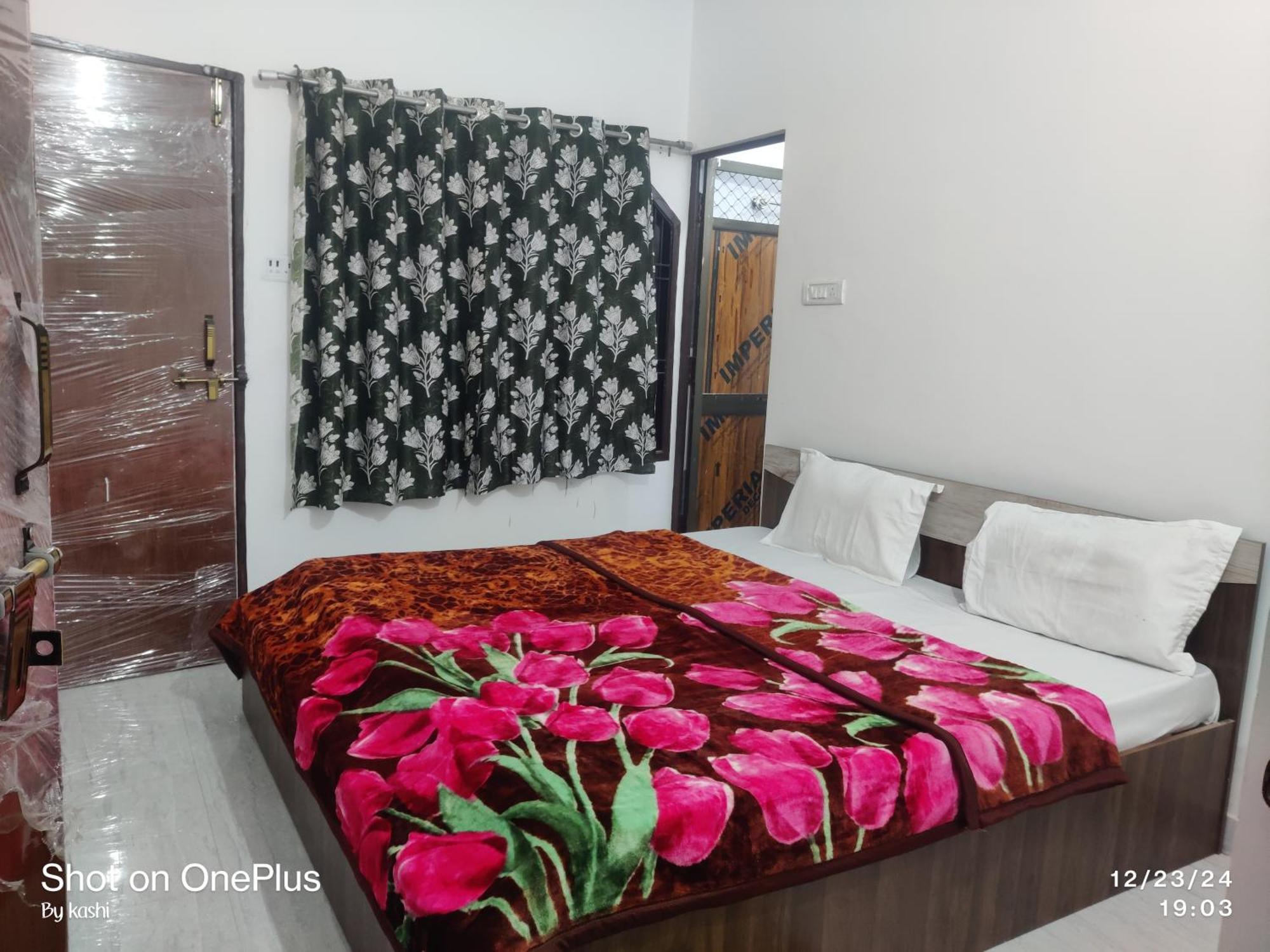 Pihu Guest house Varanasi
