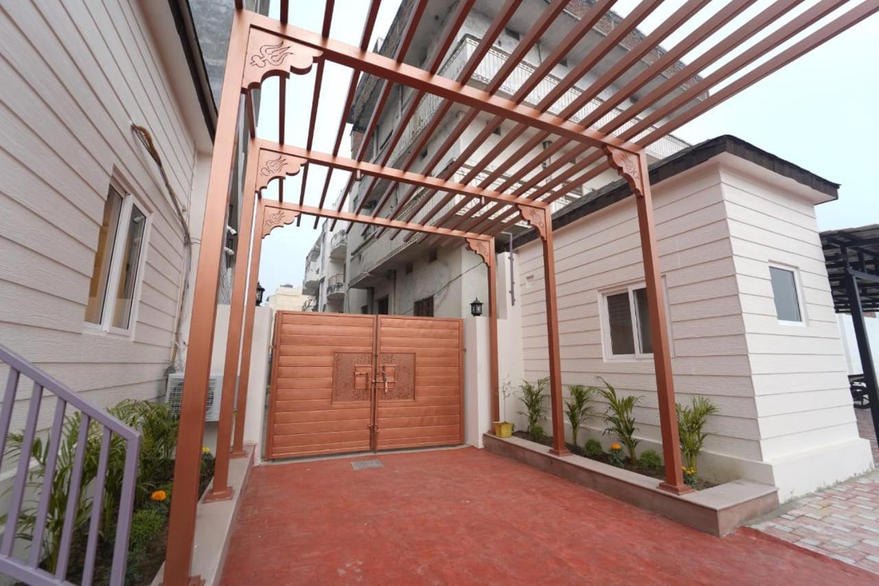 Brij Hari Hotel 4*