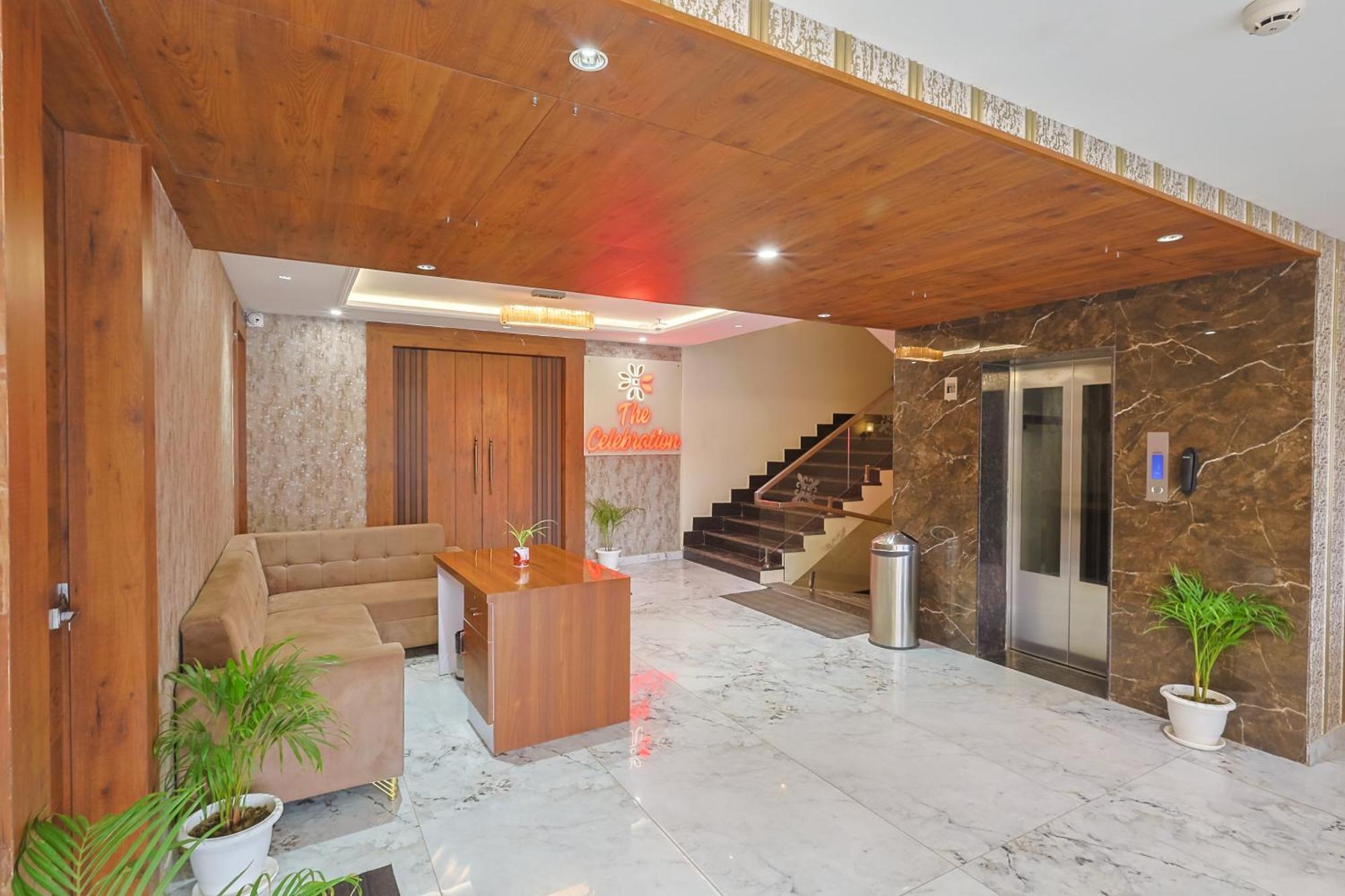 Hotel Vishwam Residency Varanasi