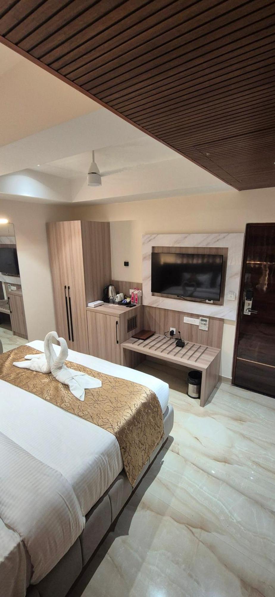 Hotel Vishwam Residency 3*