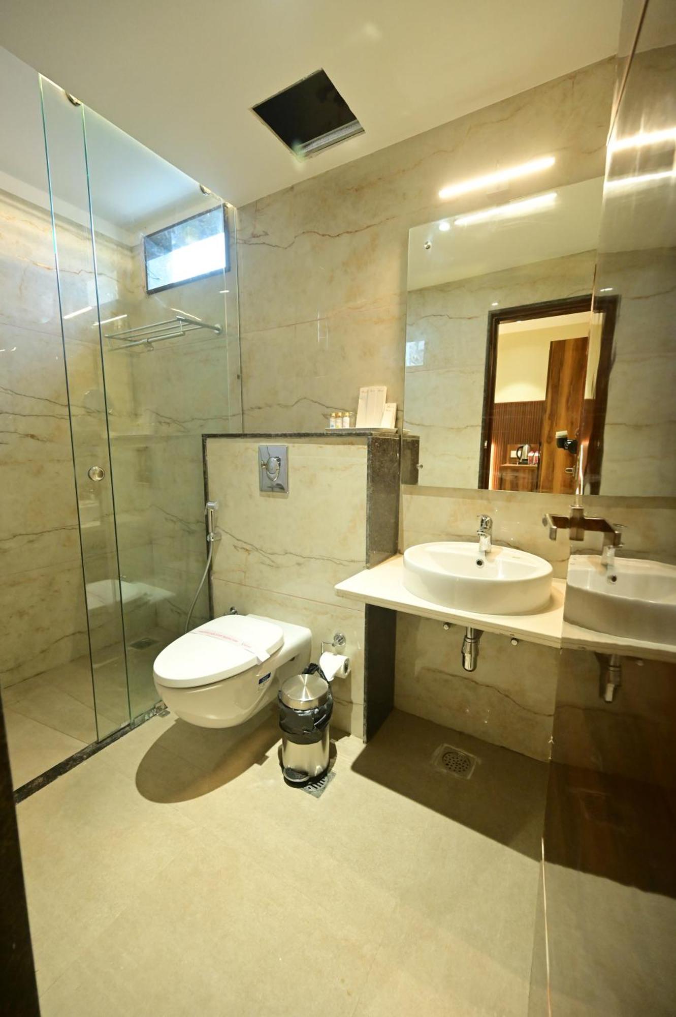 Hotel Vishwam Residency 3*