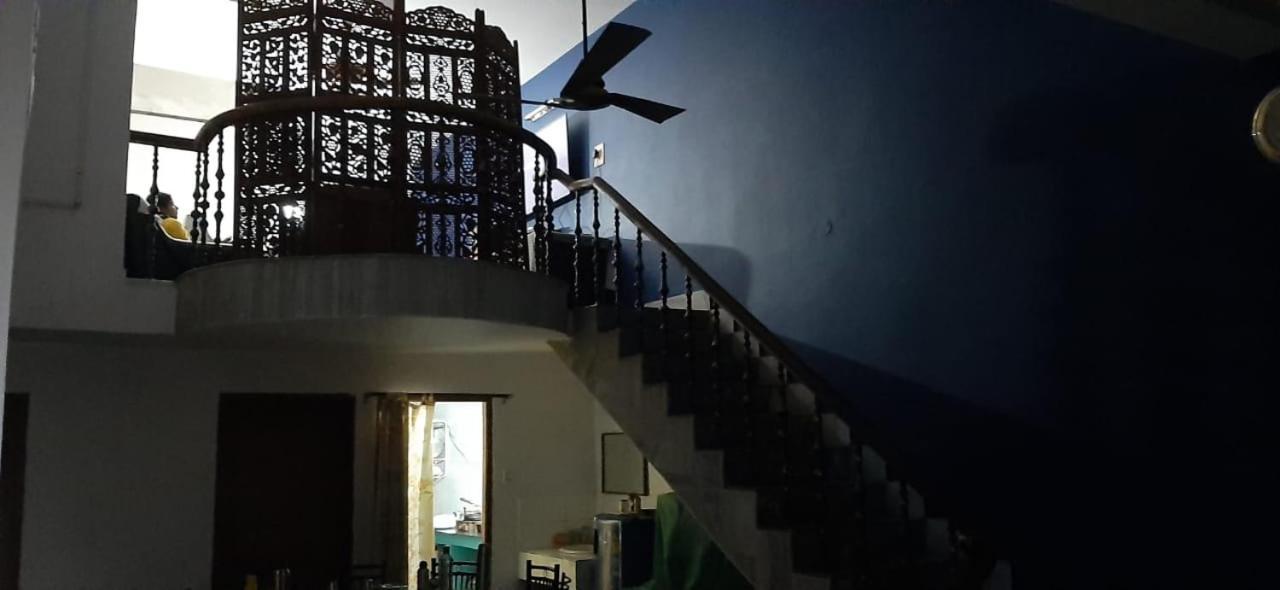 River View And Homestay Varanasi