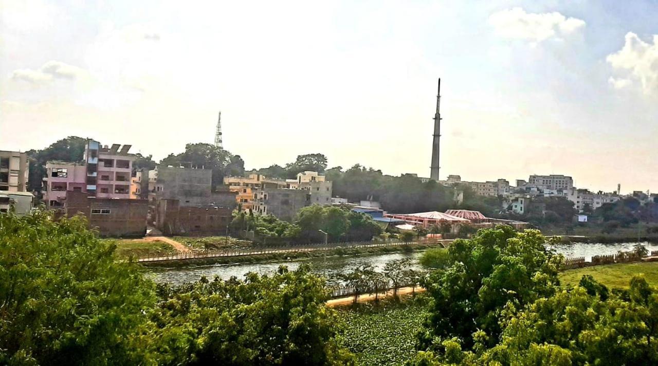 Homestay River View And Varanasi