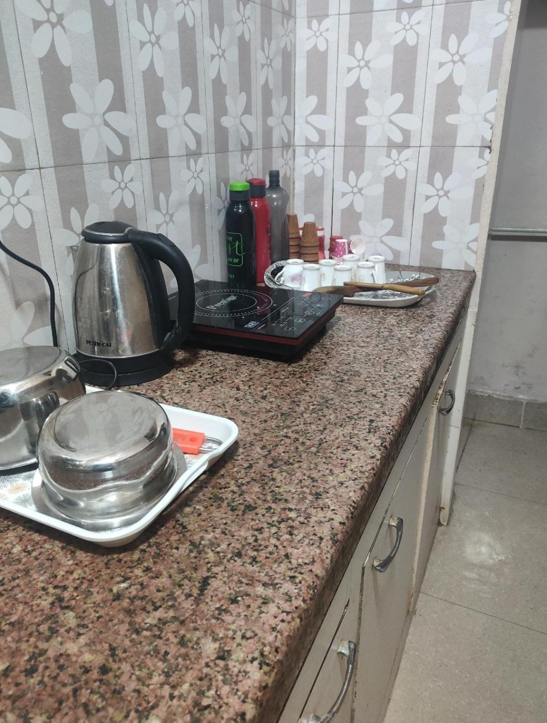 Anjani Home - 3Bhk Groundfloor Appartment - Family Stay * Varanasi