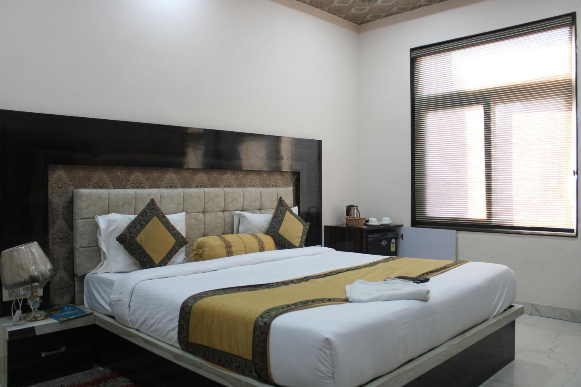 Singh Residency Varanasi