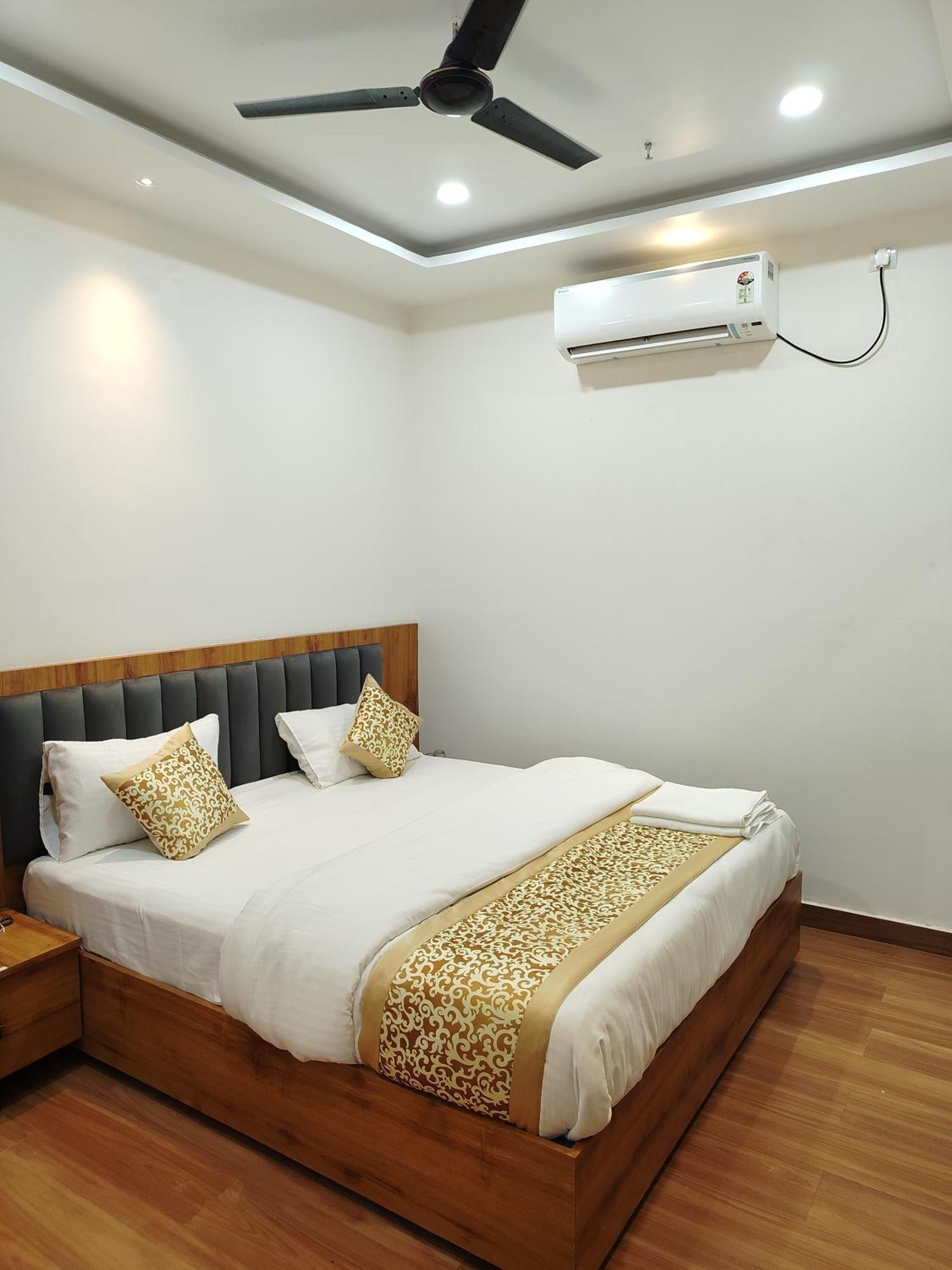 Kennedia International Hotal &