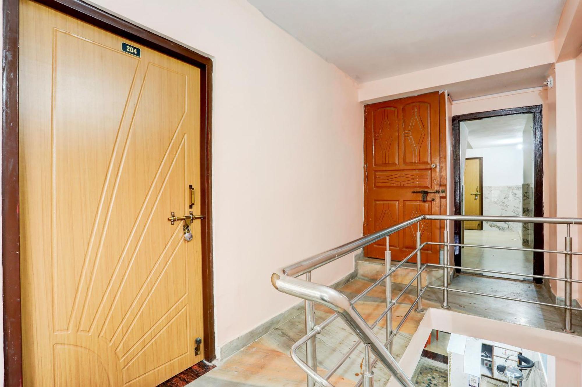 Hotel O Manvita Paying Varanasi