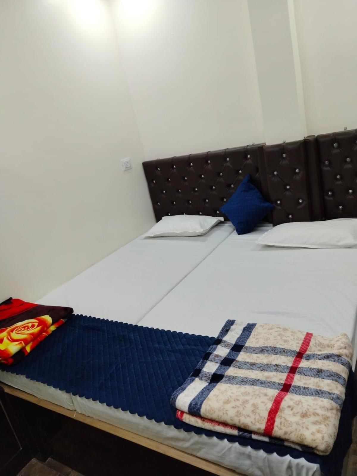 Jay Radhe Krishan Residency * Varanasi