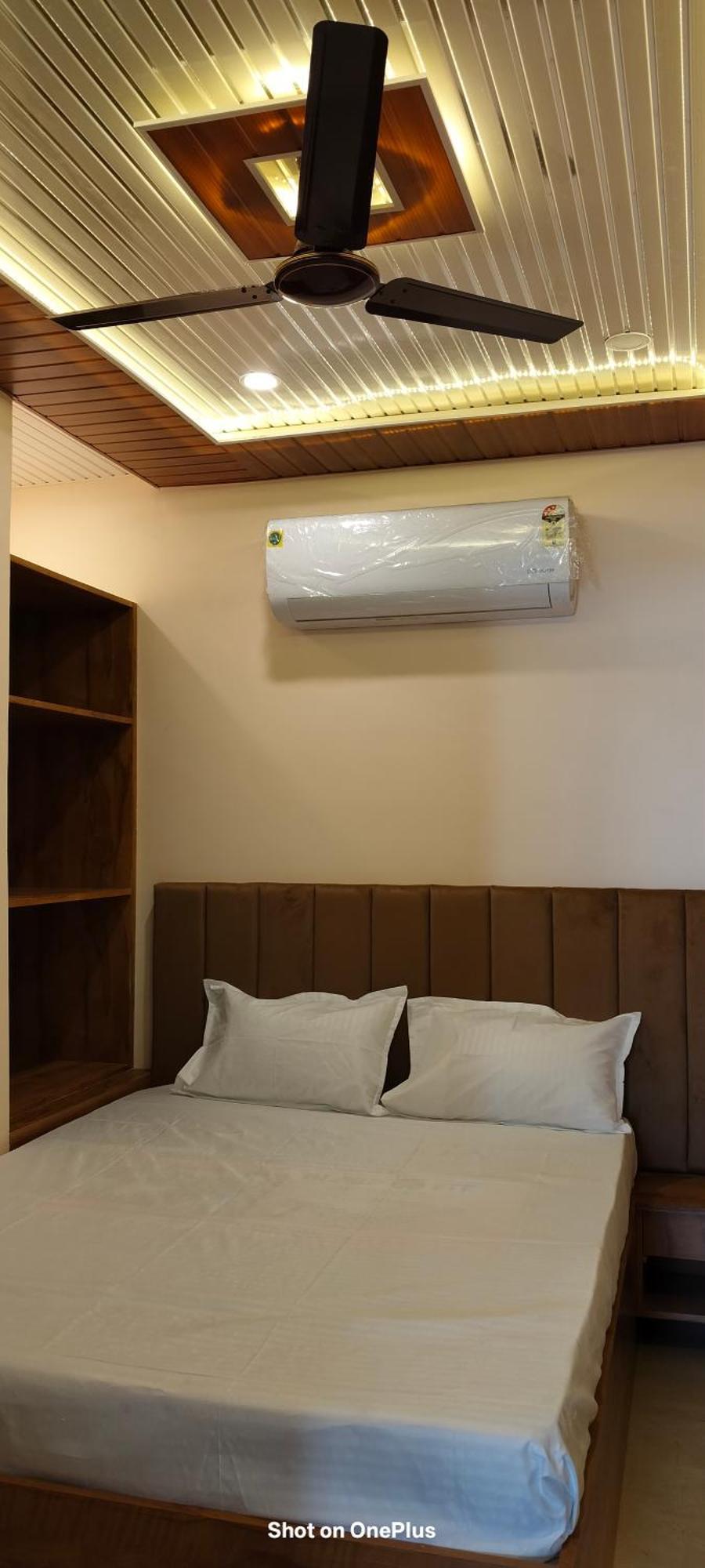Hotel O Anushka P Guest House *