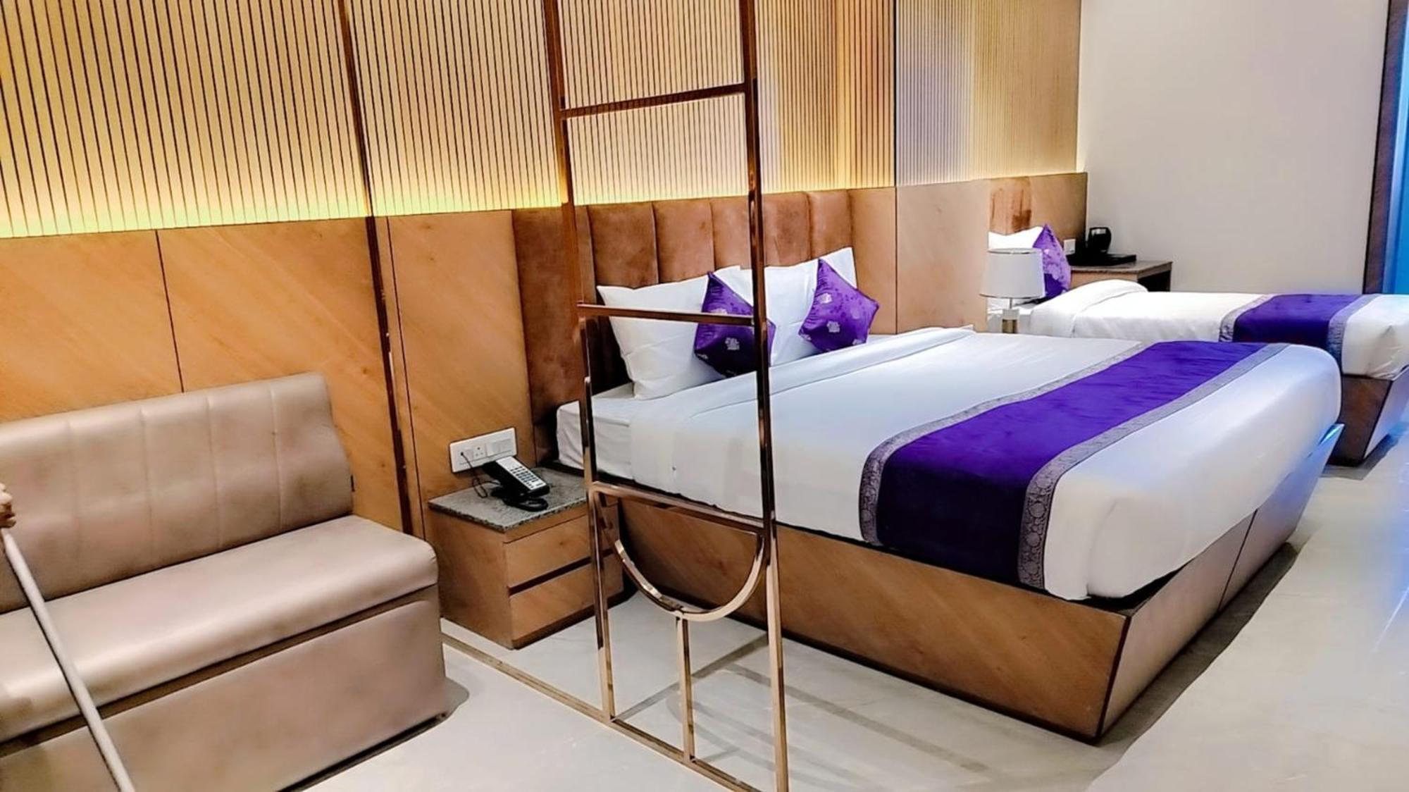 Balaji Palace Kashi Hotel 3*