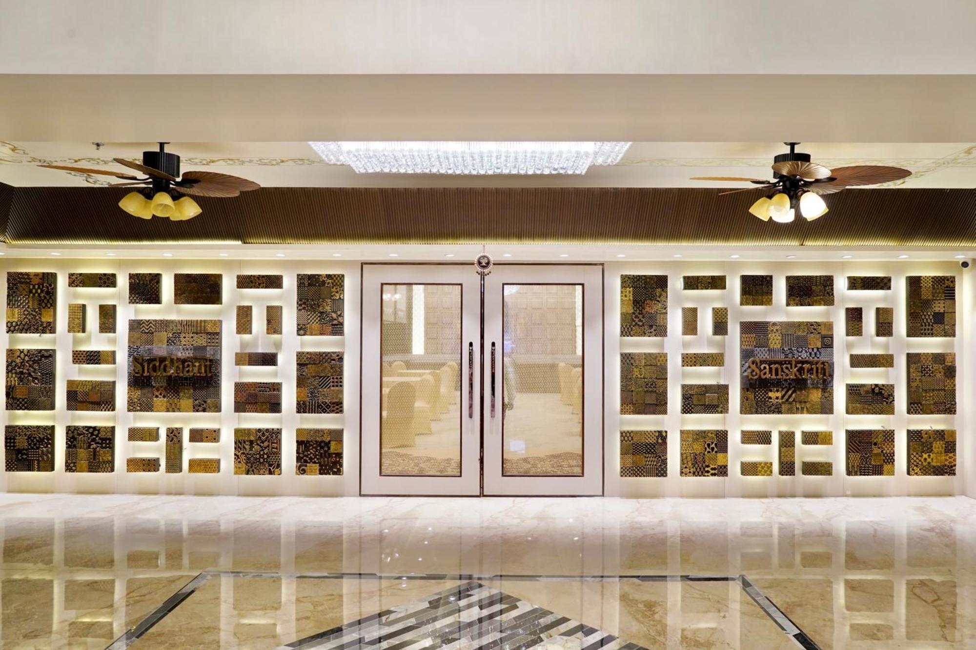 Hotel Balaji Palace Kashi